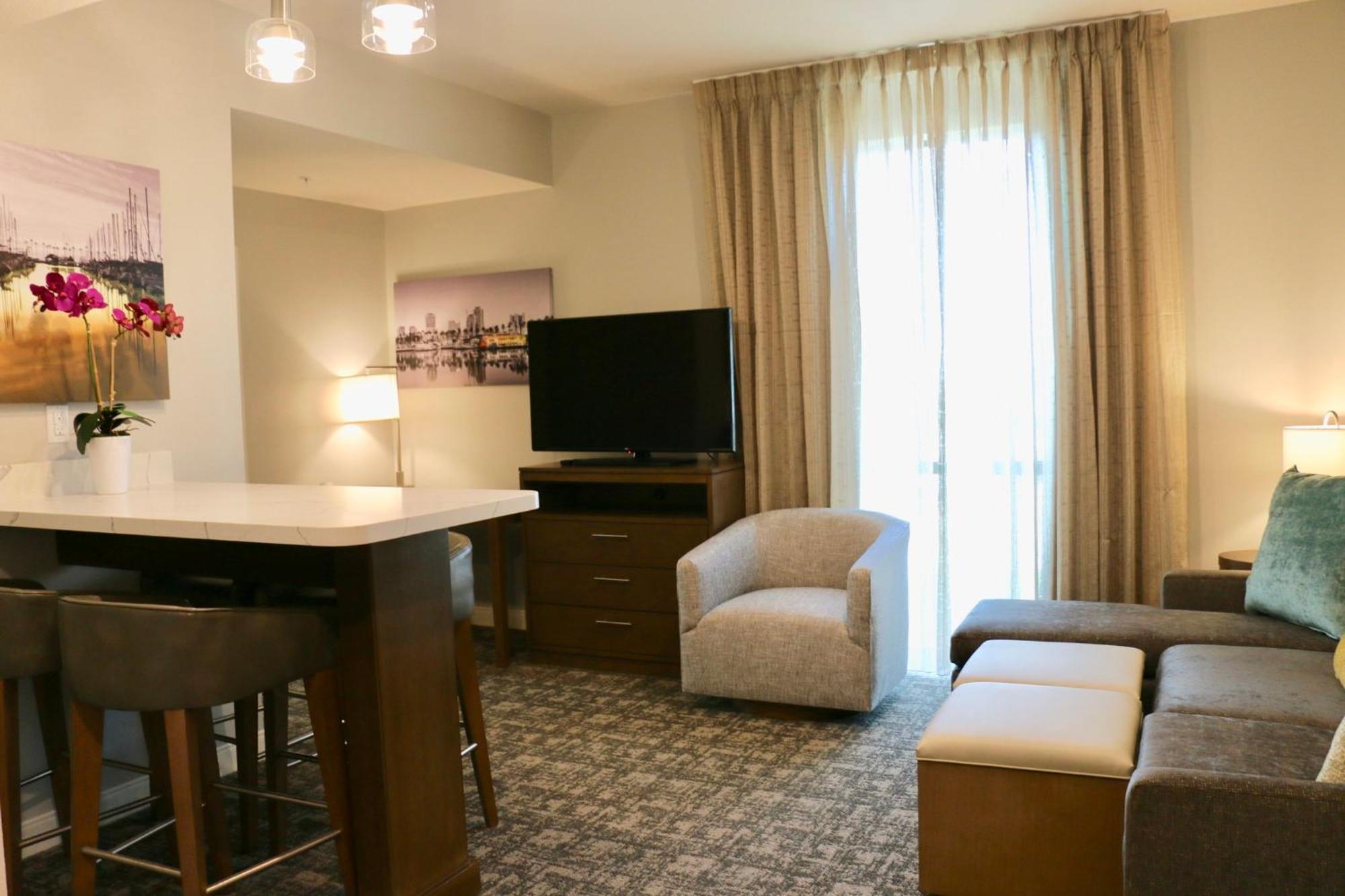 Staybridge Suites - Long Beach Airport, An Ihg Hotel Екстер'єр фото