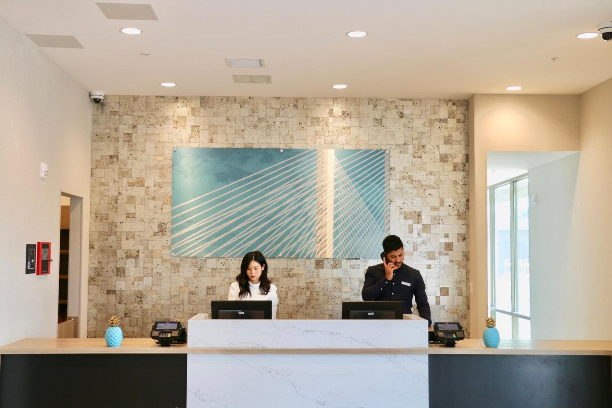 Staybridge Suites - Long Beach Airport, An Ihg Hotel Екстер'єр фото